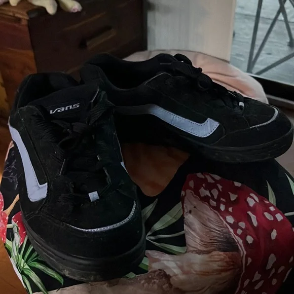 Vintage vans skate hot sale shoes